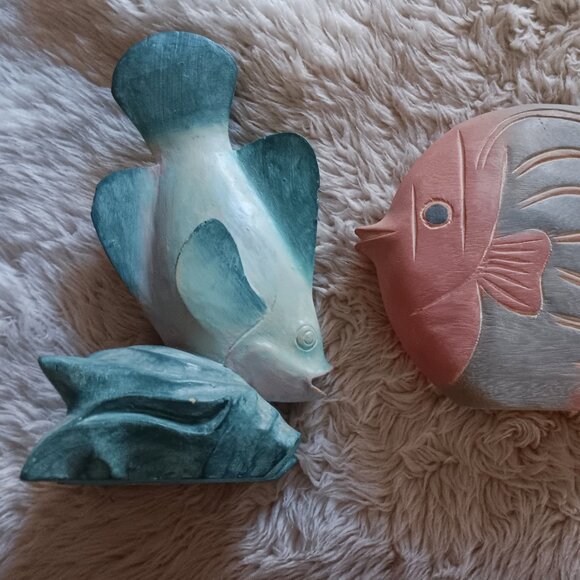 Swim into Vintage 90's Decor! Beautiful Carved Fish Sculptures - Picture 1 of 5